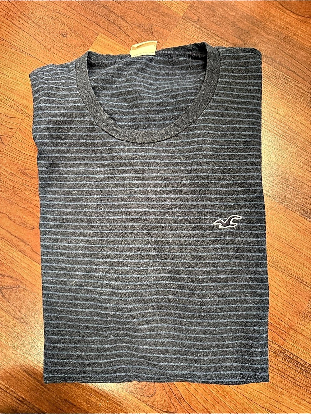 Hollister Striped Logo T-Shirt Black & Gray